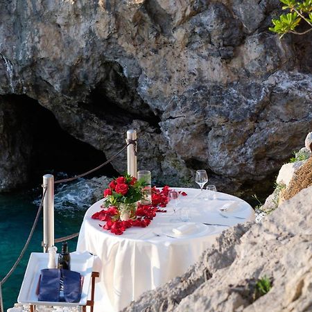 Villa Carlotta Минори Экстерьер фото