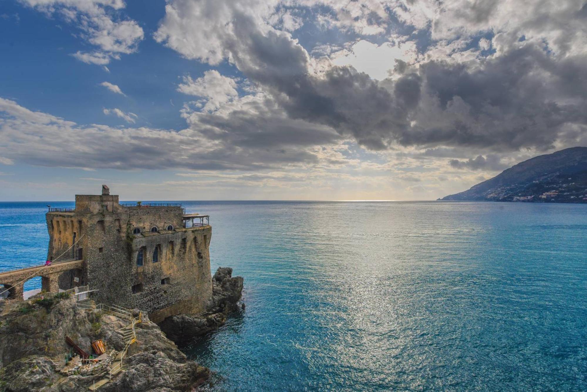 Villa Carlotta Минори Экстерьер фото