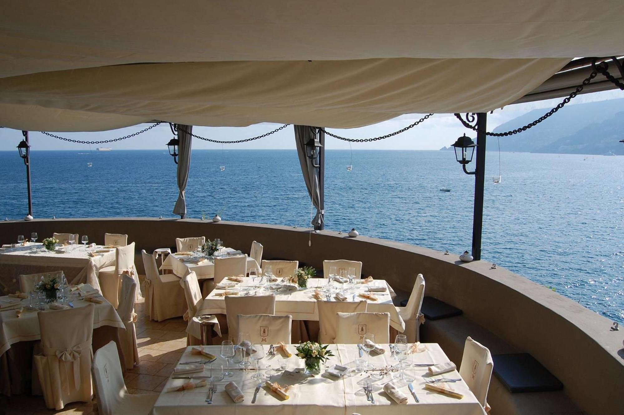 Villa Carlotta Минори Экстерьер фото