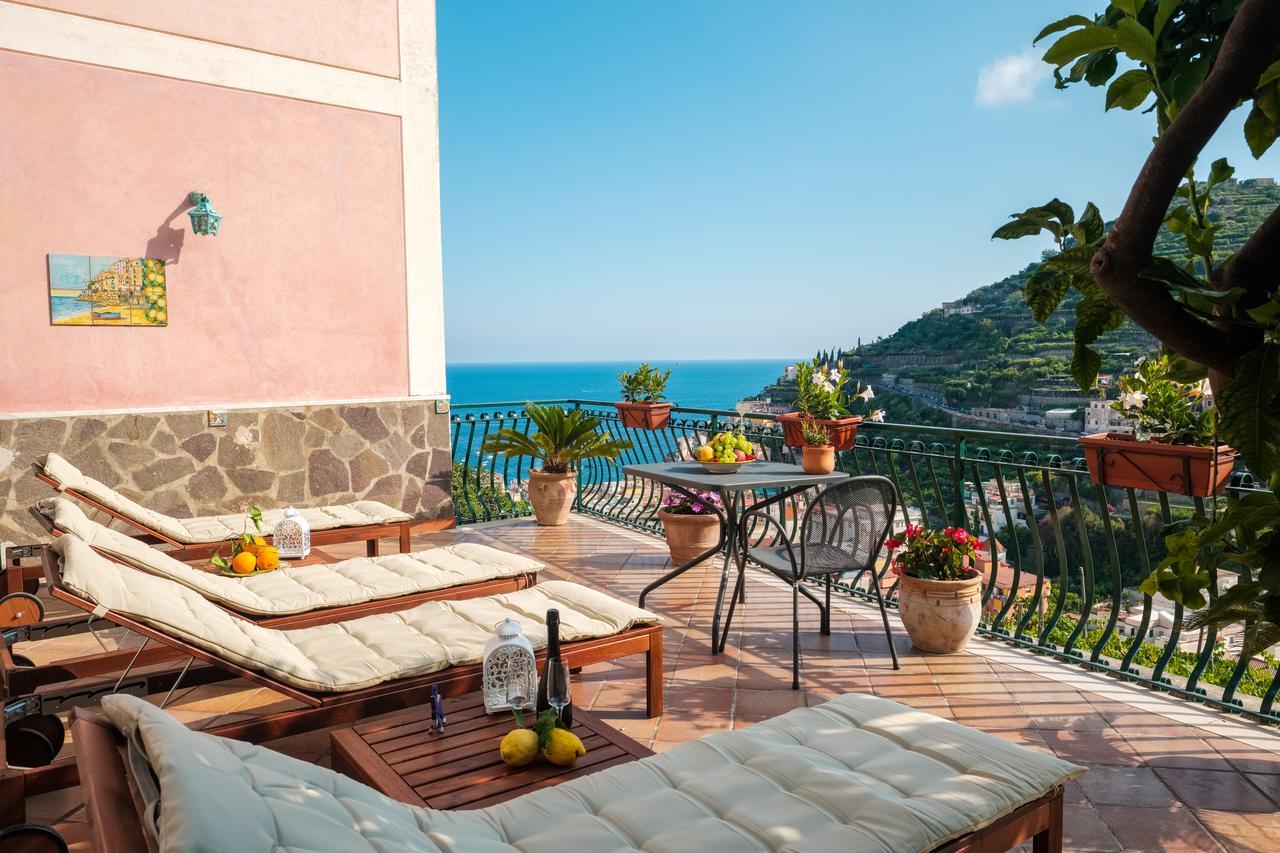 Villa Carlotta Минори Экстерьер фото