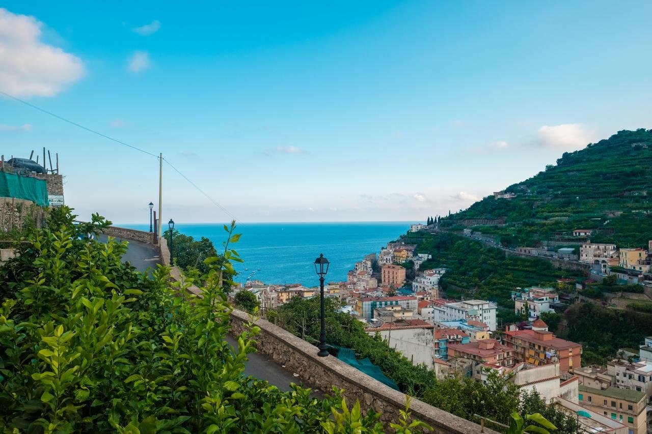 Villa Carlotta Минори Экстерьер фото